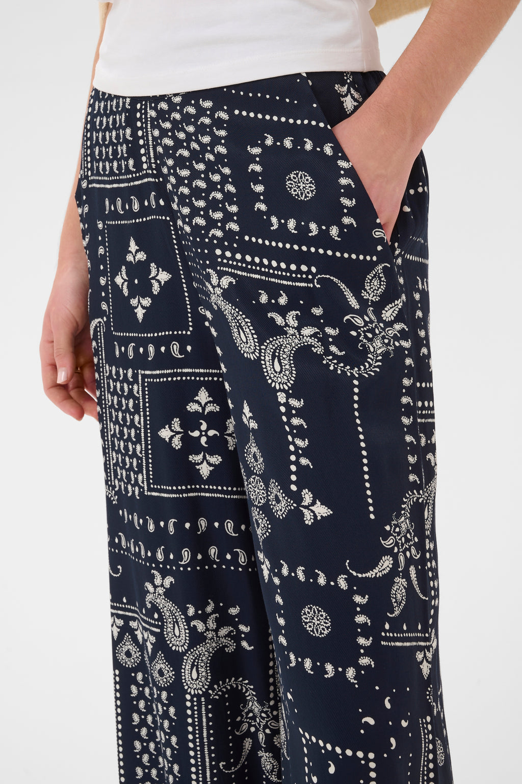 Saint Tropez 30515282 stephanie pants