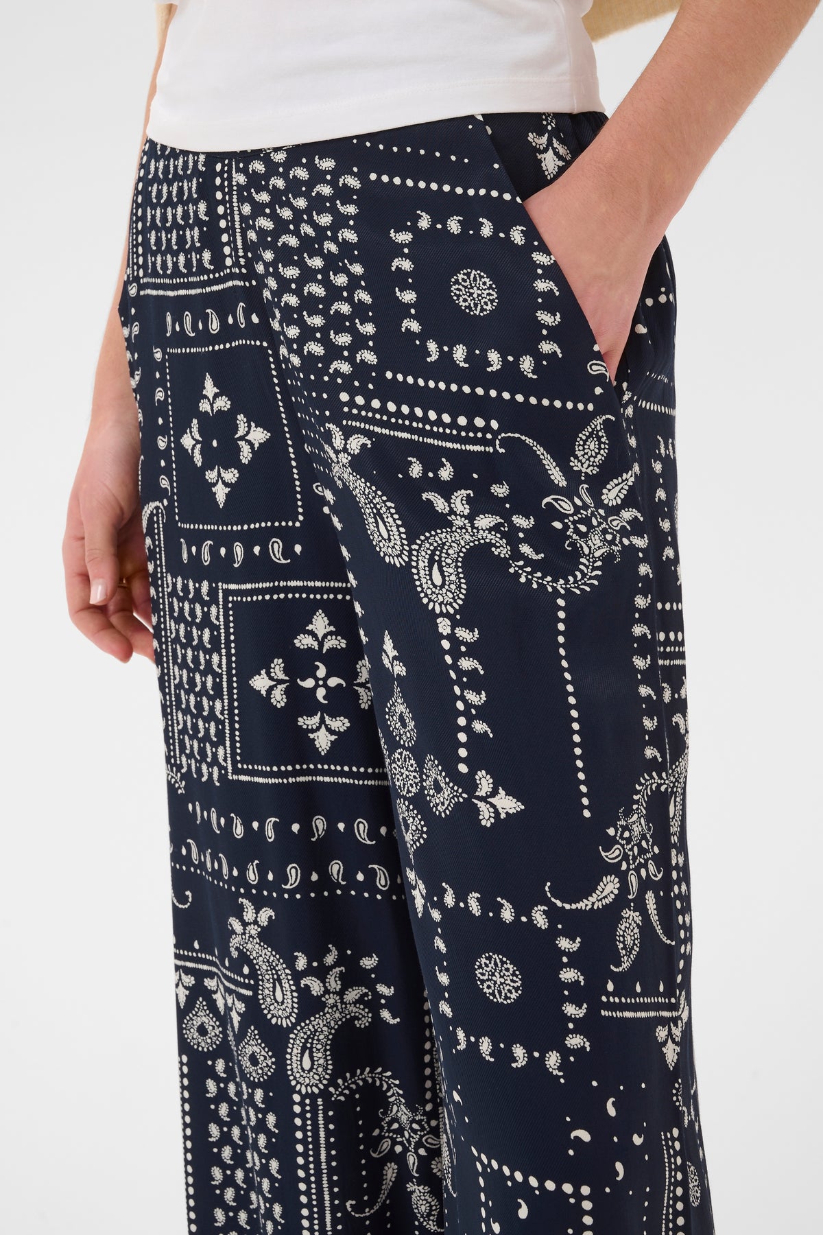 Saint Tropez 30515282 stephanie pants